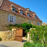 Bienvenue chez nous. Bienvenue chez nous.