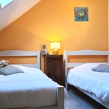 La chambre deux lits.